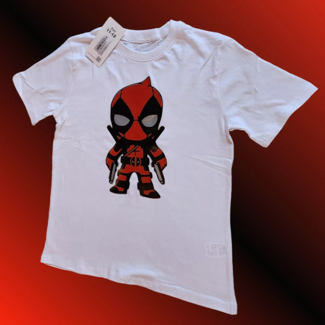 Customised Deadpool t-shirt, can be personalised